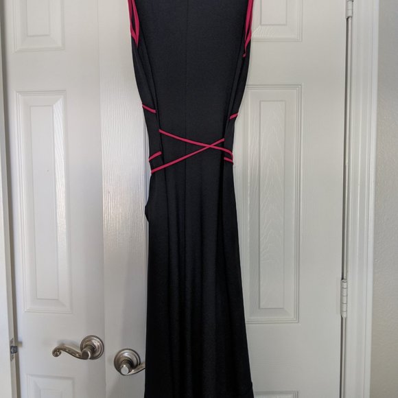 Long Dress - Picture 2 of 3